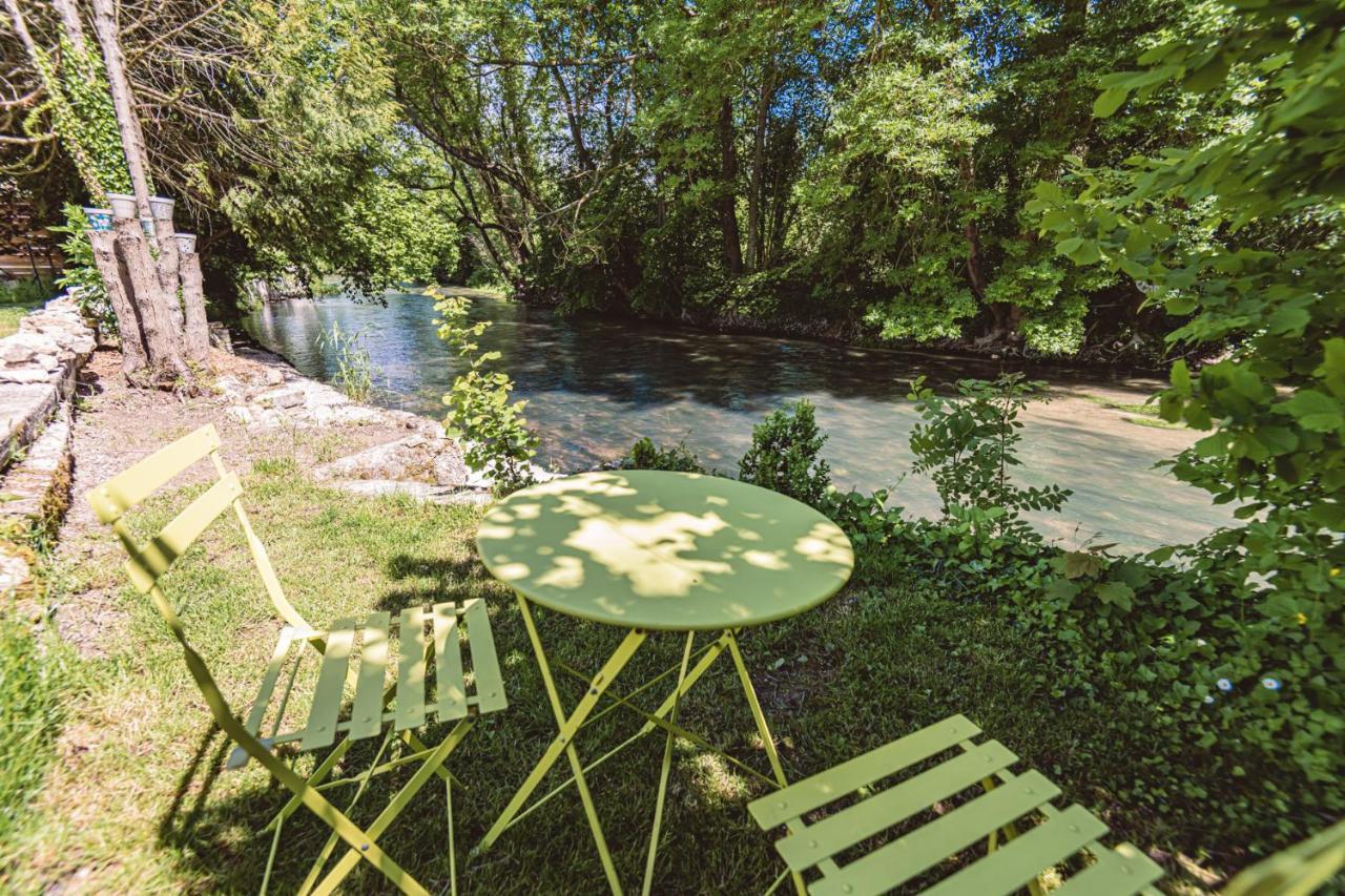 Gites Serenae Avec Vue Sur Riviere Val de Vesle Bagian luar foto